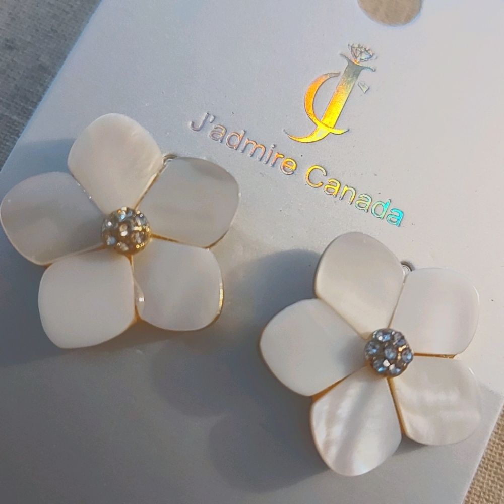 Flower earrings